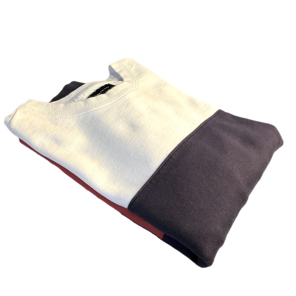 American Eagle L Red White and Blue Crew Pullover Sweatshirt - Picture 12 of 12